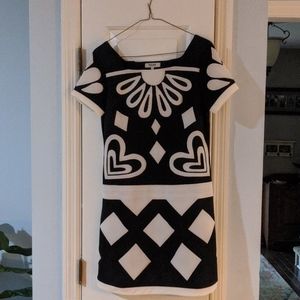 Women's black and white cocktail dress.never worn